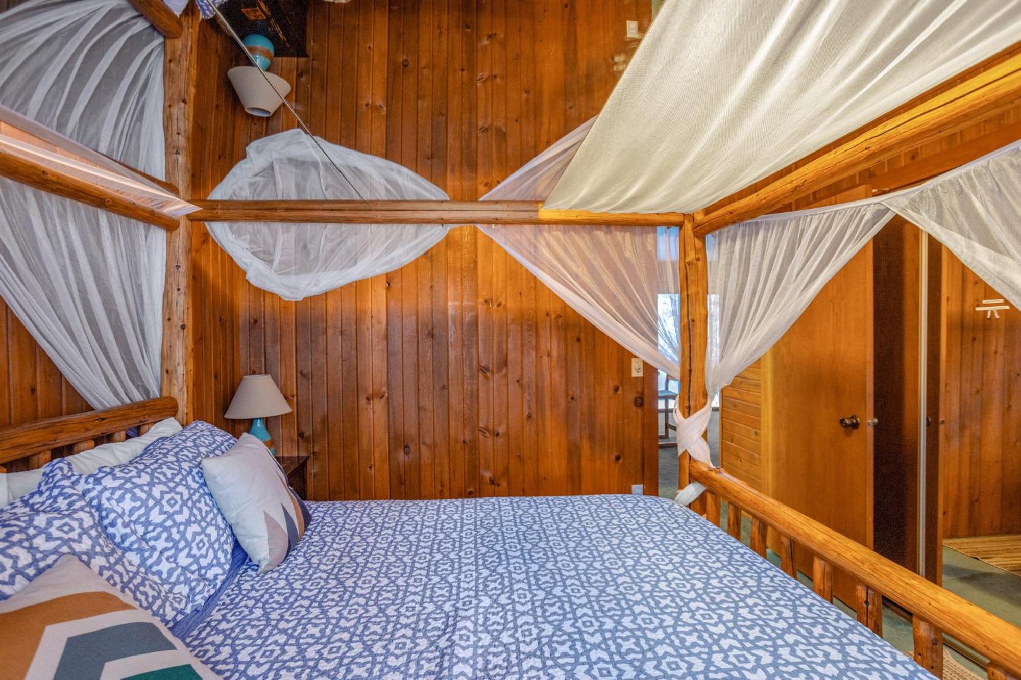 Darwin'S Apartment Girdwood Luaran gambar